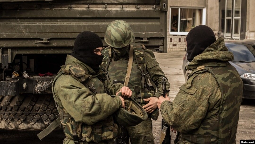 Россияне под Белгородом поймали мародеров из ВС РФ и возмущаются