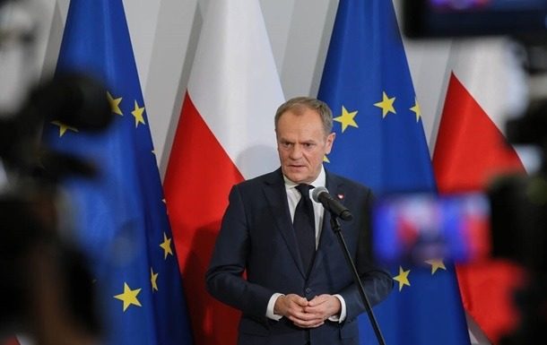 Заява Туска після удару по Львову: такого не очікували