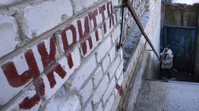 Викладачка харківського вишу коригувала удари по місту