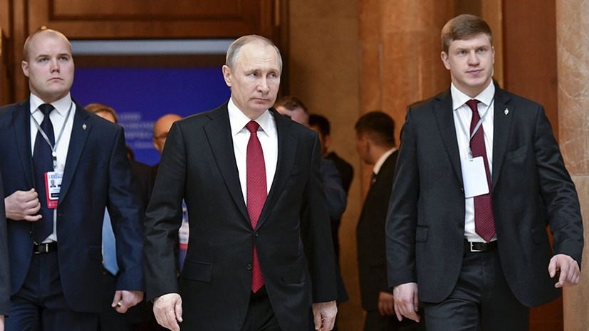 Путина свергнут с престола его друзья-олигархи: Ходжес
