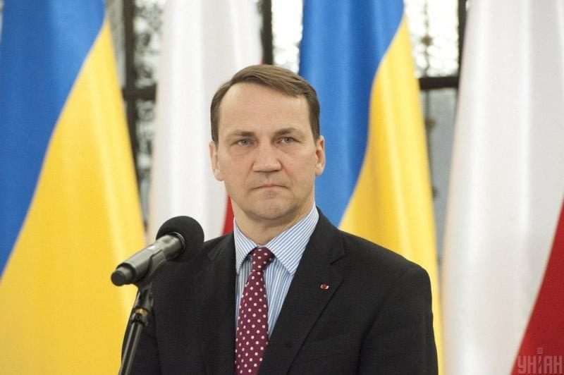 В Польше прокомментировали задержание украинских инкассаторов в Венгрии