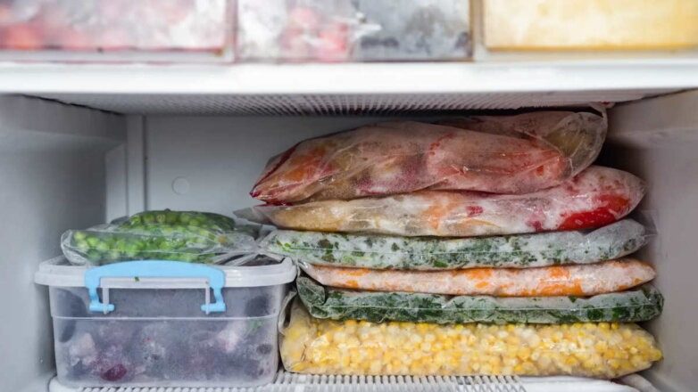 Прекратите класть эти 5 продуктов в морозилку: им там не место