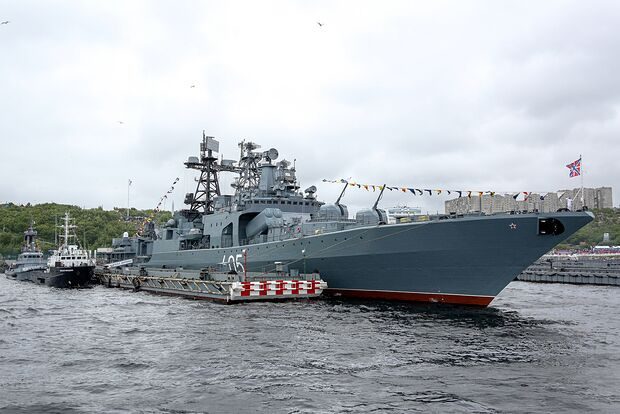 Російський військовий корабель відкрив вогонь по норвезькому судну