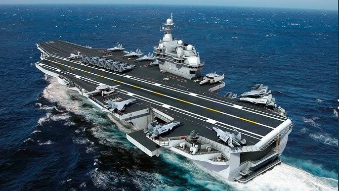 Китай впервые вывел в море все авианосцы: 2 новости для Тайваня