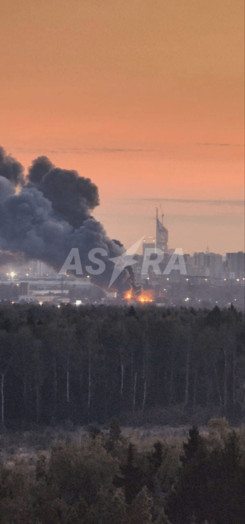 У Москві сталася масштабна пожежа: деталі (фото) 5 У Москві сталася масштабна пожежа: деталі (фото)
