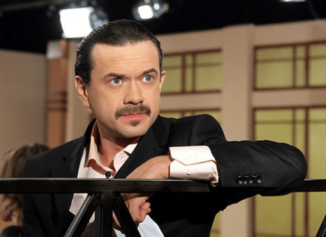 Остап Ступка після розлучення з дружиною показав нову кохану у відвертій фотосесії