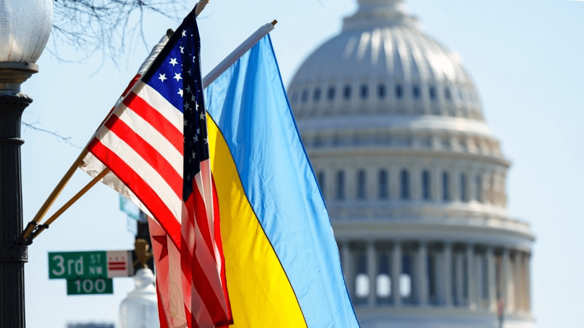 Чому США сповільнили виділення 50 млрд Україні та яку роль в цьому відіграє Угорщина