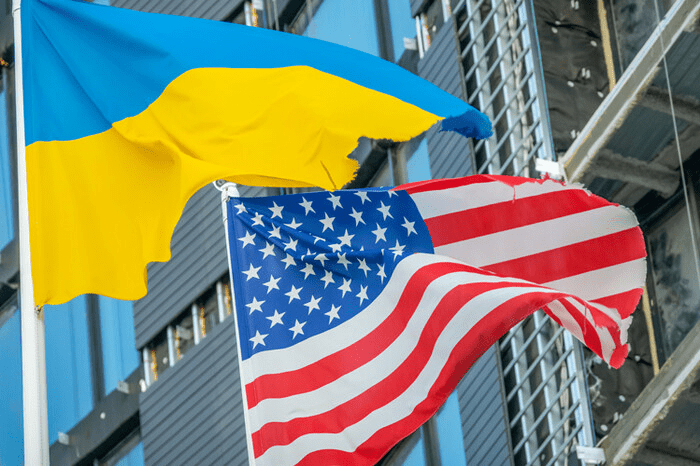 Чи будуть США підтримувати Україну в майбутньому: відповідь переможниці “Битви екстрасенсів”