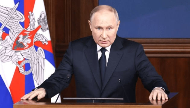 Серйозна загроза чи звичайний блеф: Путін розв’язує собі руки для застосування ядерної зброї