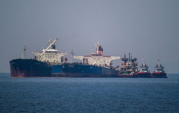 Россия, несмотря на санкции, нашла способы продолжать экспорт нефти