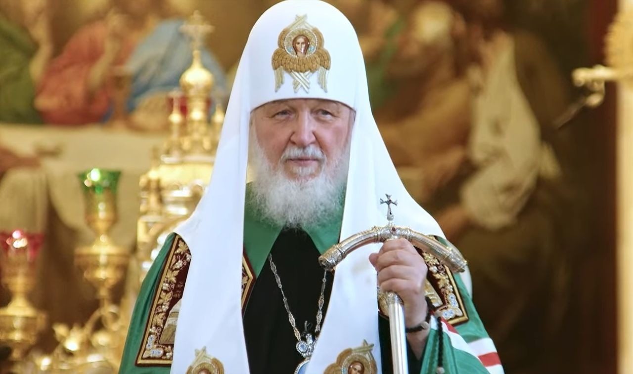 Голові РПЦ Кирилу після критики Заходу викликали “швидку”