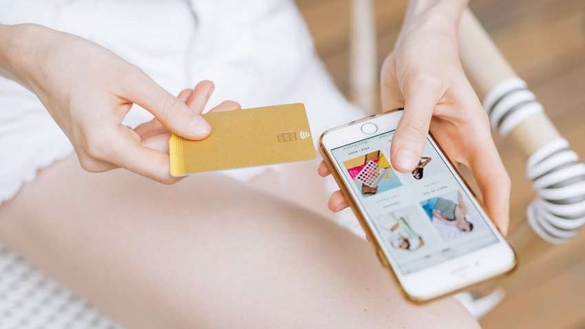 Украинцам готовят налоги на посылки с AliExpress и Temu