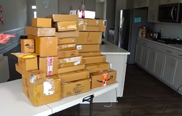 Украинцам готовят налоги на посылки с AliExpress и Temu