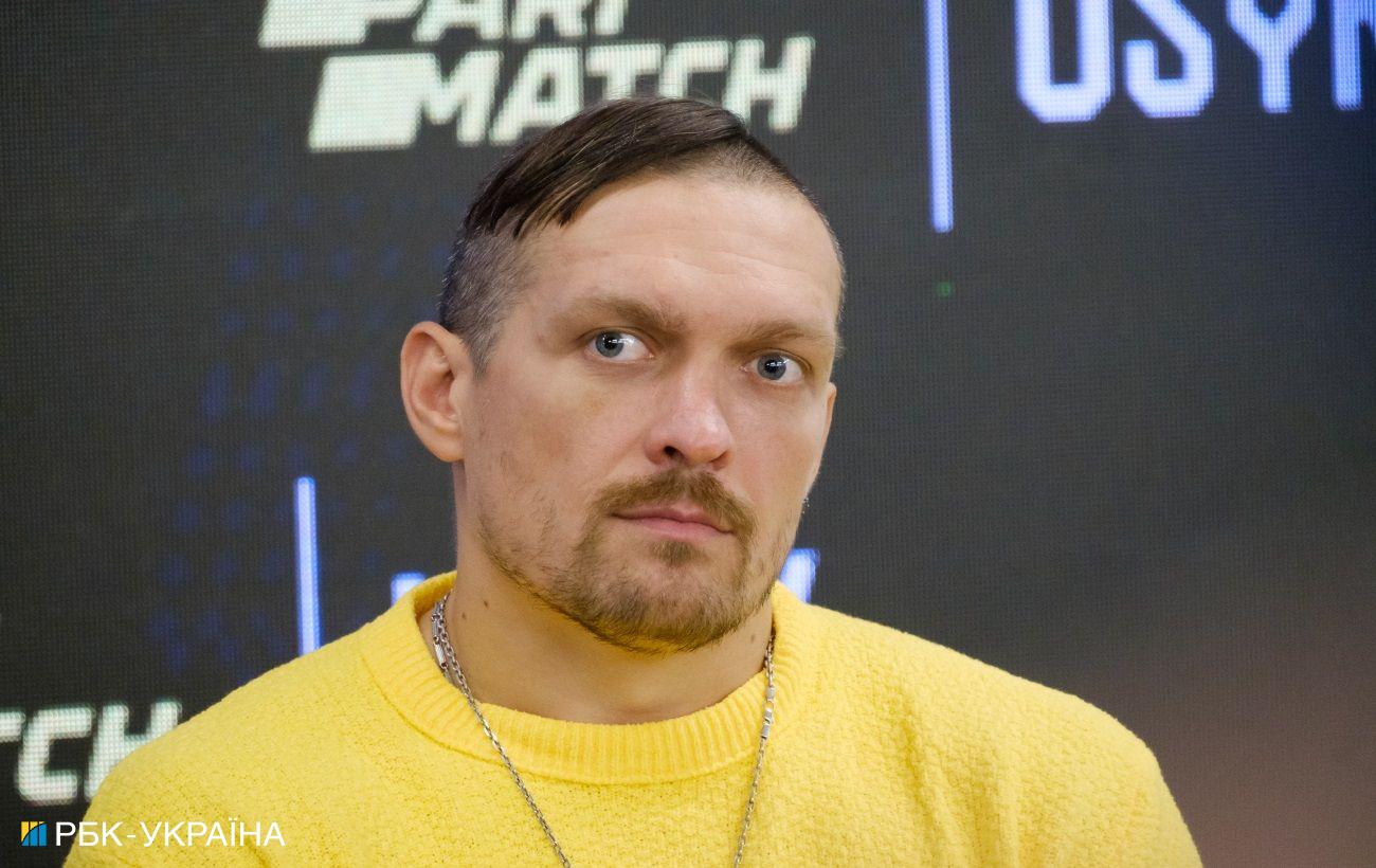 Усика задержали в аэропорту Кракова: что произошло с чемпионом мира по боксу