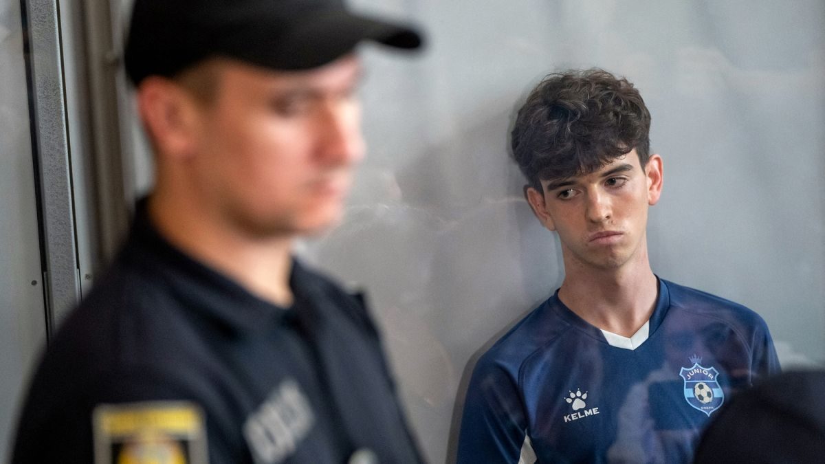 Мати підозрюваного у вбивстві Ірини Фаріон знає, чим закінчиться суд