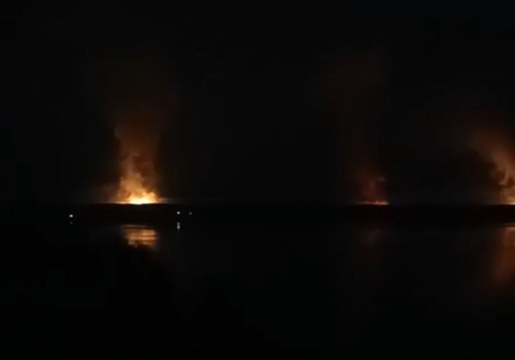 Дрони вдарили по Росії: палало у Тверській області та Ярославлі  