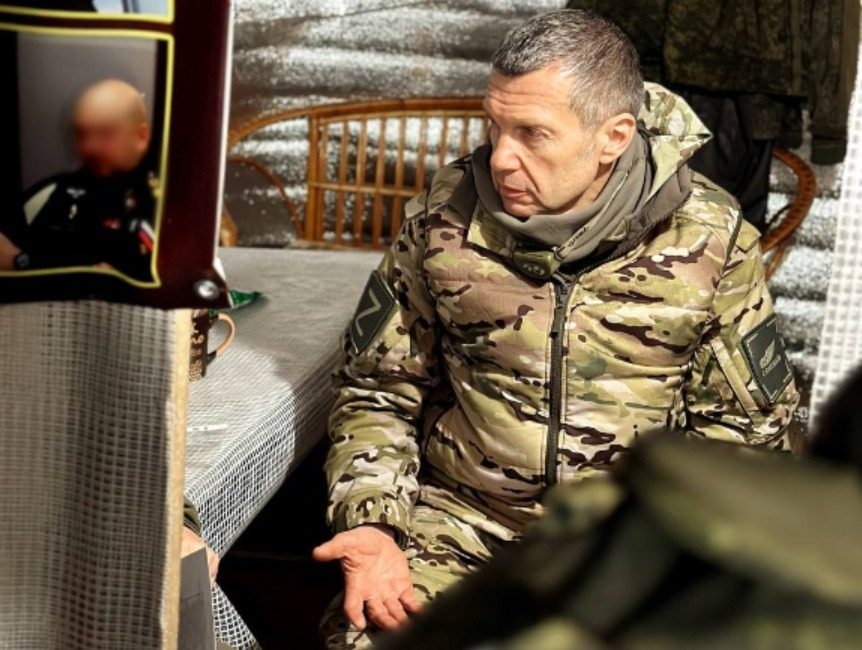 Соловйов опустив очі і виступив за відставку “верховного” Путіна