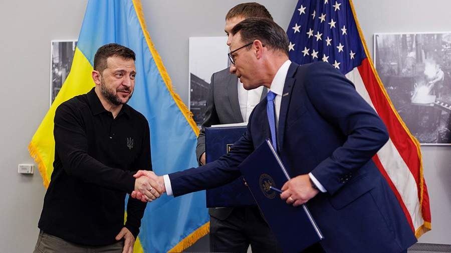 США давят на Зеленского для начала мобилизации с 18 лет: Лещенко