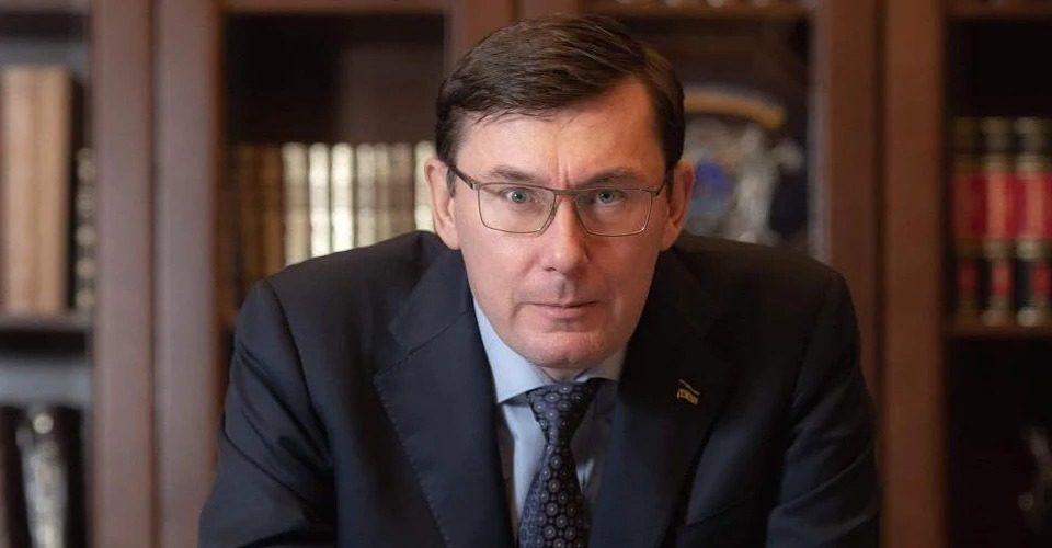 Луценко звернувся до своїх колег “прокурорів-інвалідів” ➤ Prozoro.net.ua