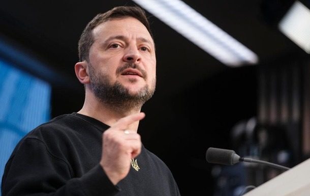 Зеленський сказав, що буде з українцями, які виїхали