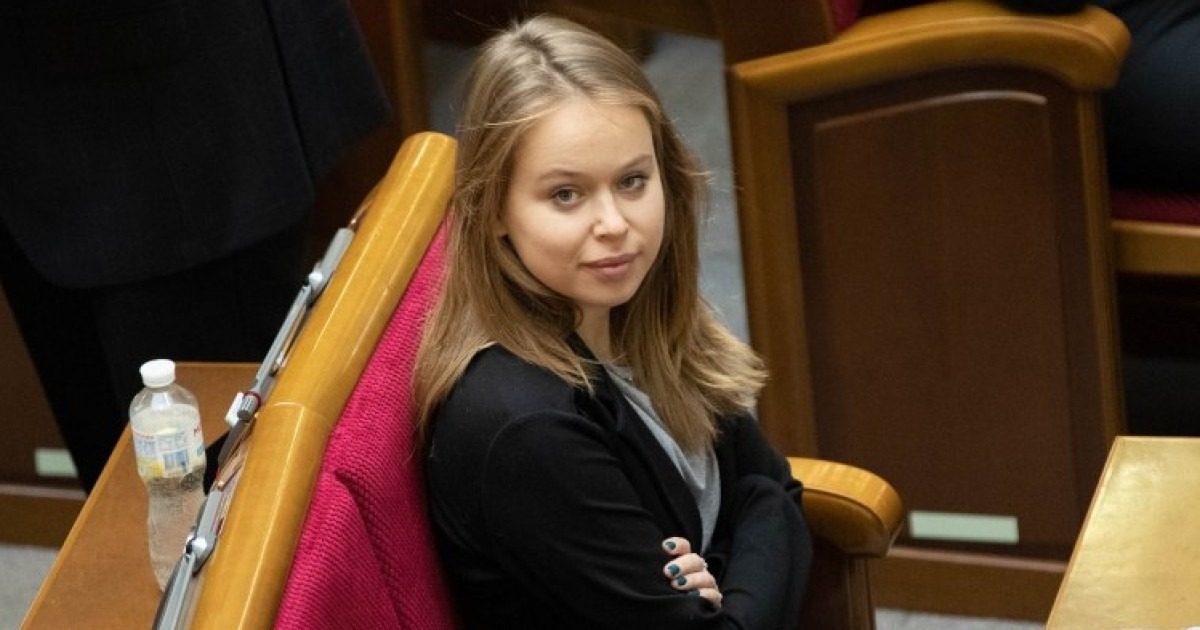 Что известно о младшей на 24 года избраннице Саакашвили