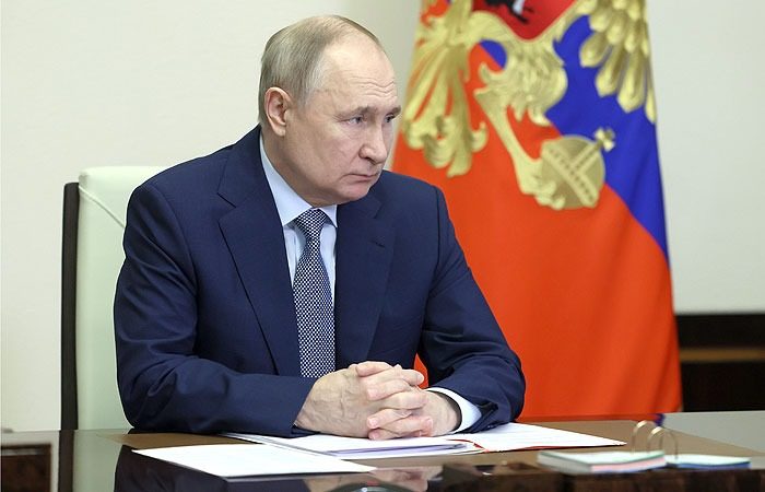 Есть 3 человека: кто дает Путину возможность продолжать войну