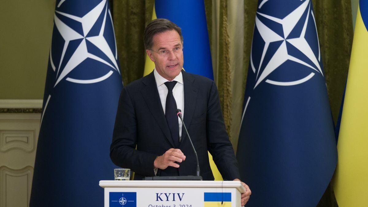 У Кремлі вже кусають лікті: як новий генсек НАТО вибісив Росію