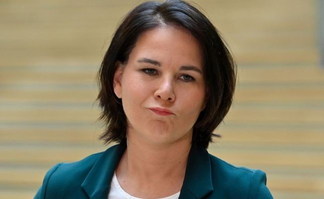 Удари вглиб РФ німецькою зброєю: Бербок зробила нову заяву
