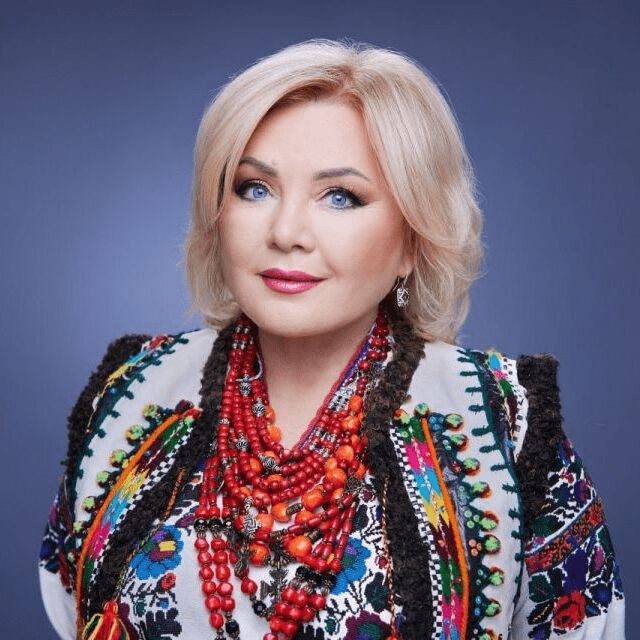 "Він не належить сім'ї": Оксана Білозір поставила крапку в публічній сварці з вдовою Назарія Яремчука 3 "Він не належить сім'ї": Оксана Білозір поставила крапку в публічній сварці з вдовою Назарія Яремчука