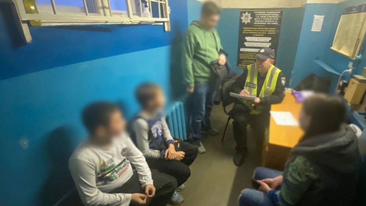 Стало відомо, хто закинув “міну” до вагона метро в Києві ➤ Prozoro.net.ua