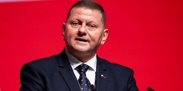 “Напевне зробимо це”: Залужний прокоментував вірогідність мобілізації жінок до війська