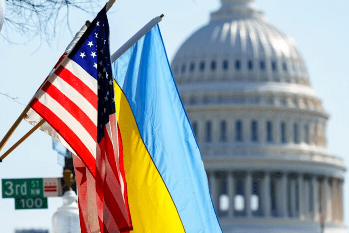 Міжнародна підтримка для України може зменшитись: у Bloomberg пояснили причини