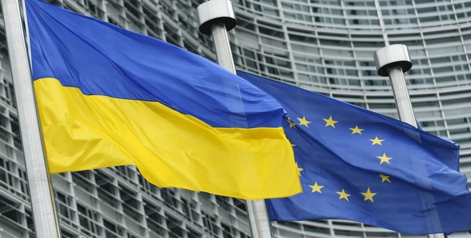 Коли Україна вступить до Євросоюзу: відповідь єврокомісара