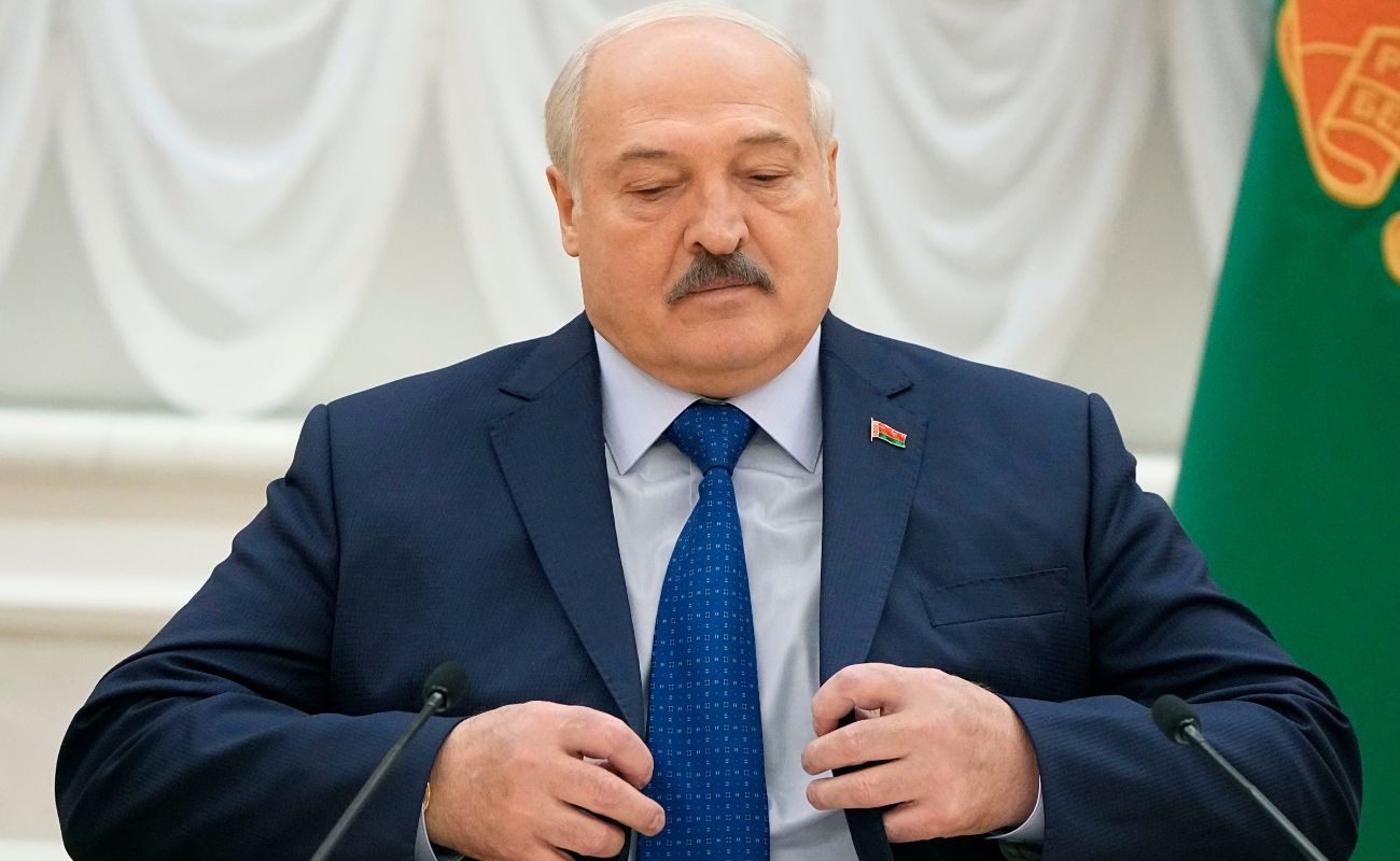 Лукашенко объяснил нападение Путина на Киев из Беларуси