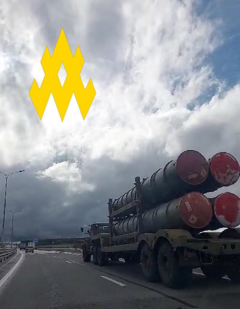 Окупанти у Криму транспортують ракети до комплексу ППО С-300