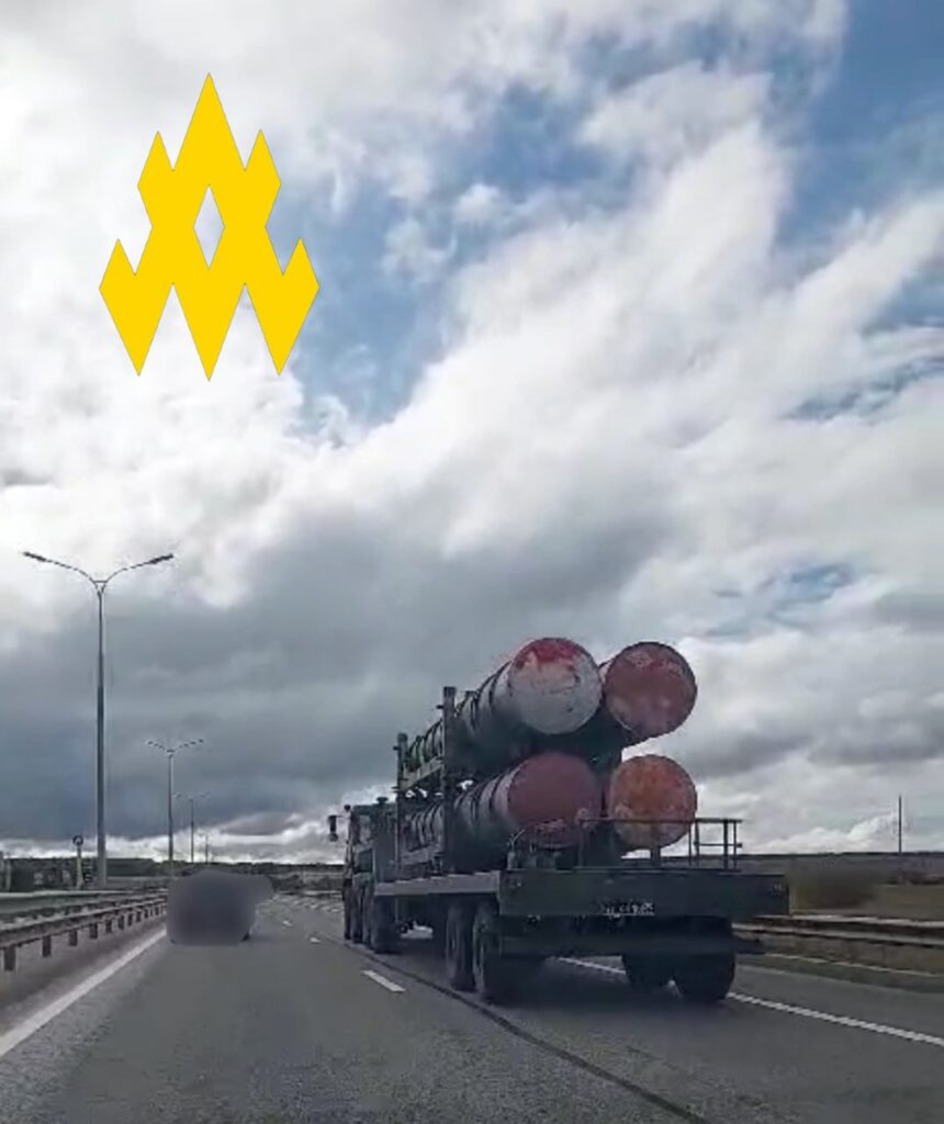 Окупанти у Криму транспортують ракети до комплексу ППО С-300