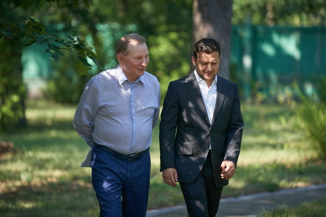 Кучма пояснив, чого досягає Путін