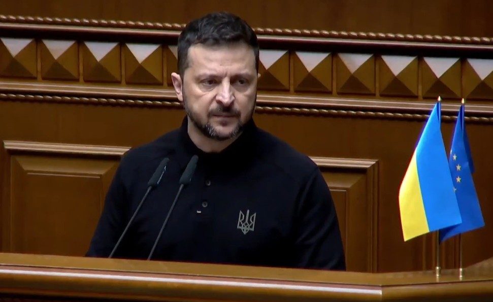 План перемоги Зеленського фактично віддає майбутнє Києва до рук партнерів – AP