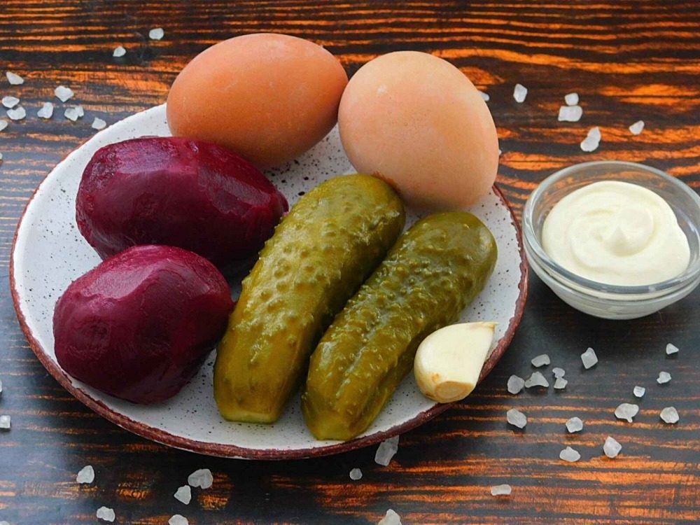 Чем быстрее, тем вкуснее: рецепт салата из свеклы на каждый день