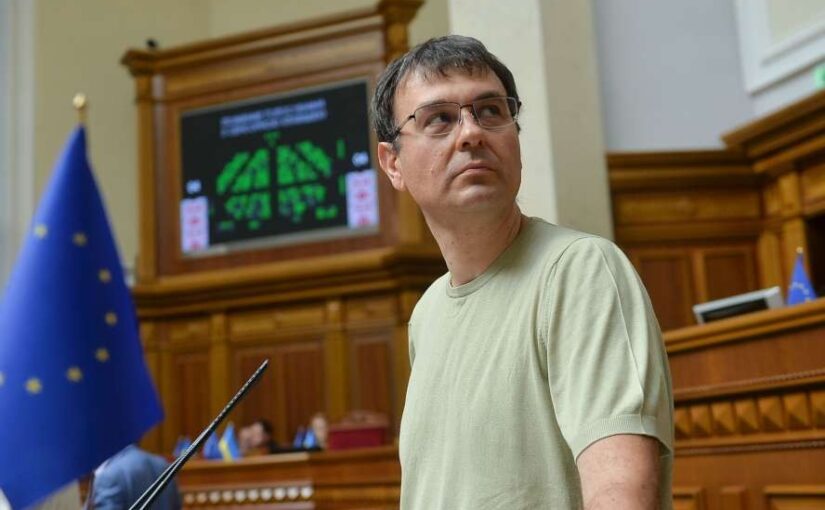 Сколько работников госорганов стали «инвалидами» во время войны ➤ Prozoro.net.ua