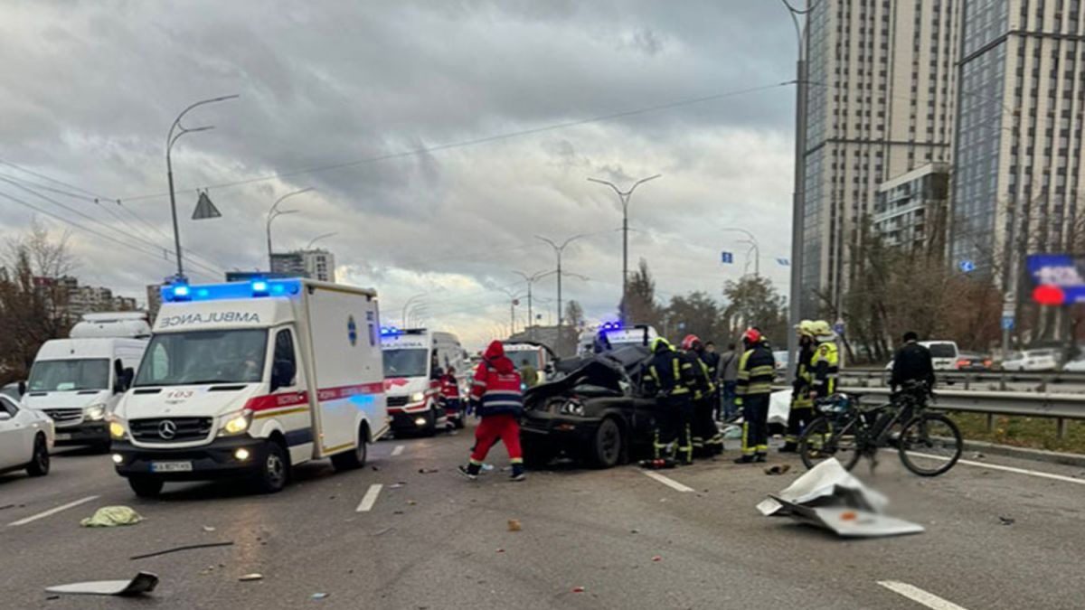 Смертельное ДТП в Киеве: погиб непростой человек