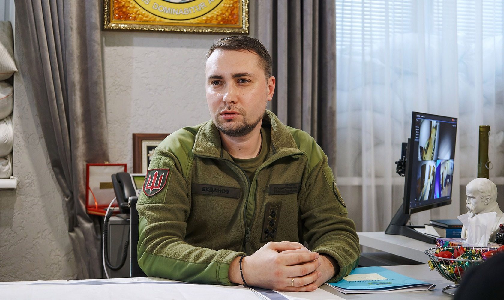 Зеленський не перший: кому з політиків українці довіряють більше