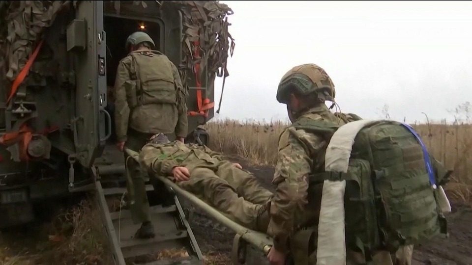 Россия теряет артиллерийское преимущество на фронте — Sky News