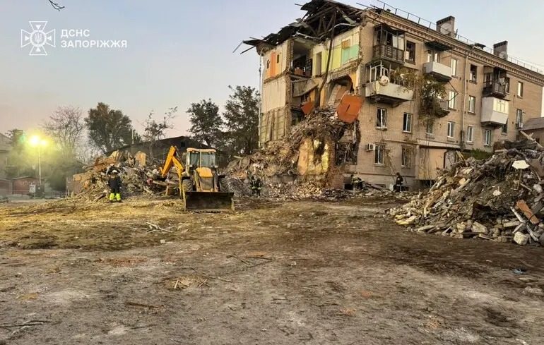 Оккупанты нанесли удар по Запорожью: 10 погибших, более 40 ранено
