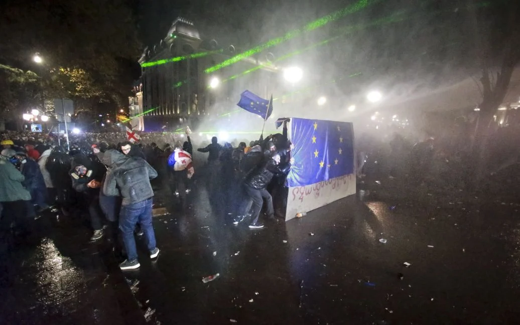 10-й день протестів у Грузії: мітингарів розігнали водометами та газом ➤ Prozoro.net.ua