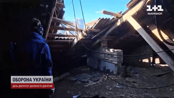 У Києві уламки ракети "Циркон" пробили дах багатоповерхівки, але сталося диво (фото) 3 У Києві уламки ракети "Циркон" пробили дах багатоповерхівки, але сталося диво (фото)