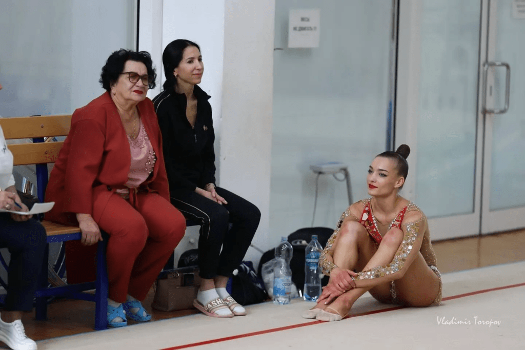 Російська чемпіонка світу з художньої гімнастики відмовилась від виступів під прапором РФ 5 Російська чемпіонка світу з художньої гімнастики відмовилась від виступів під прапором РФ