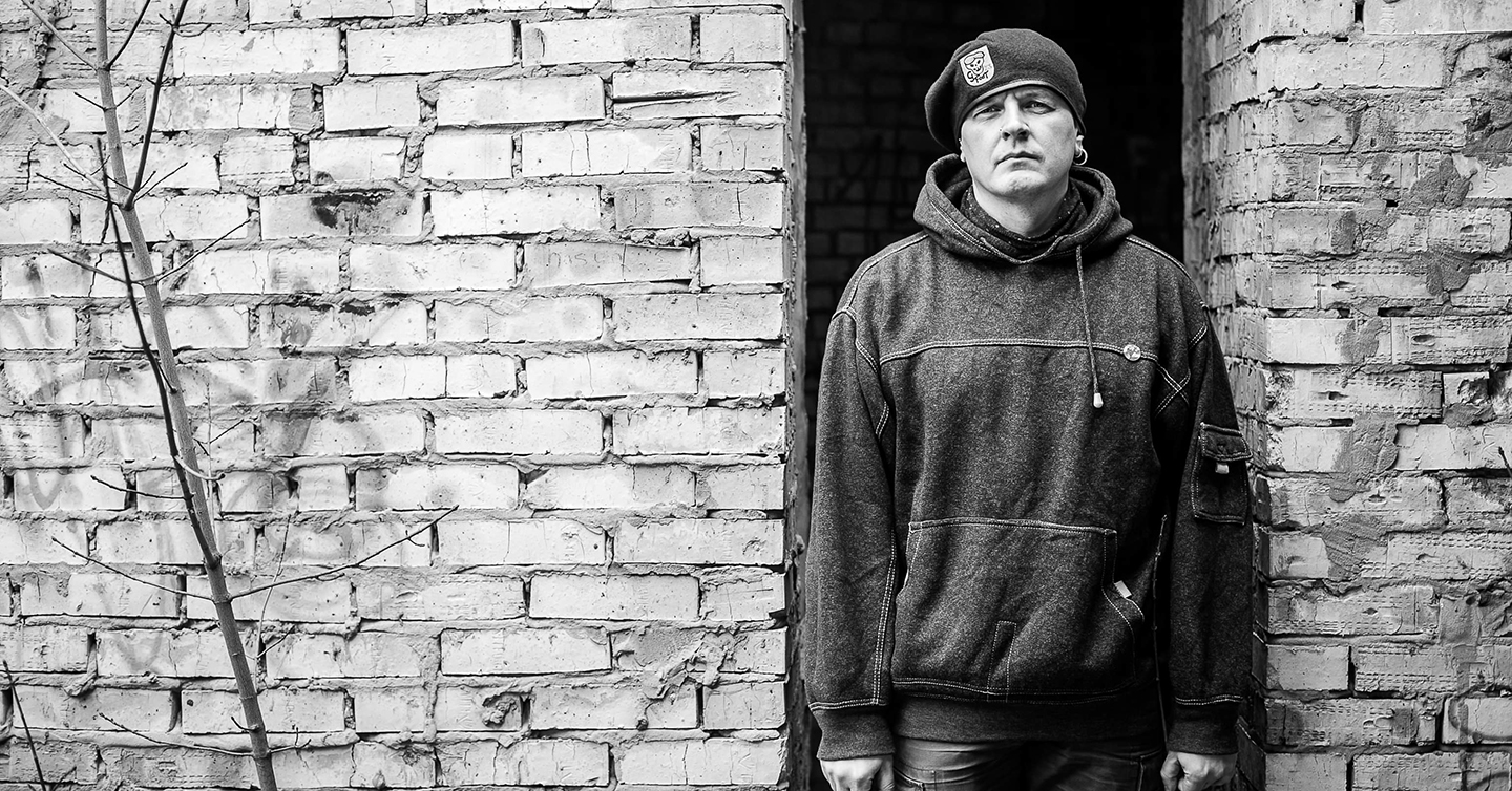 50-річний лідер відомого українського гурту доєднався до ЗСУ (фото)