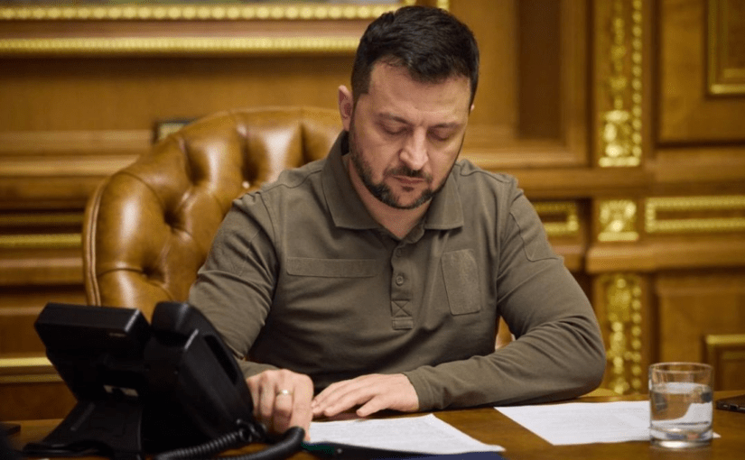 Зеленський продовжив воєнний стан та мобілізацію ➤ Prozoro.net.ua