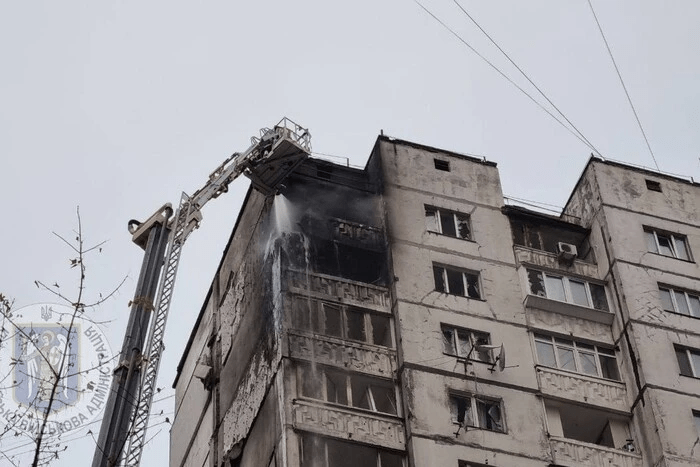 Восьмигодинна атака Києва російськими безпілотниками: влада повідомила деталі